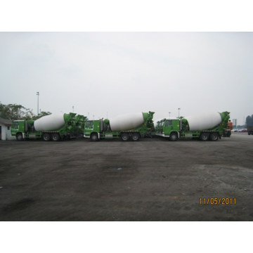 Sinotruk HOWO 14cbm Concrete Mixer Truck